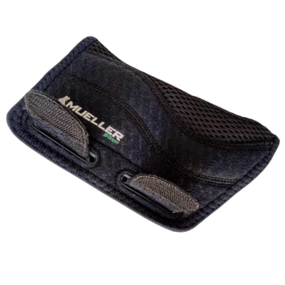 Sold NEW Mueller Right Wrist Brace - Picture 4 of 11